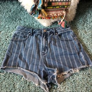 🌞Pacsun High-waisted Shorts🌞